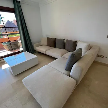 Gazules Del Sol Apartment Estepona